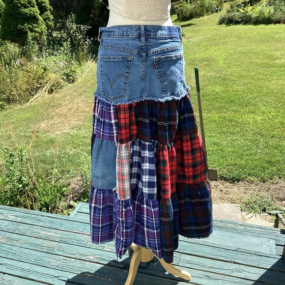 Boho tiered plaid flannel patchwork attached to Levi jean upcycled maxi skirt M - Picture 6 of 14